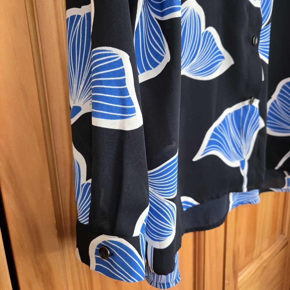 CAbi Black and Blue Butterfly Blouse - Picture 4 of 5